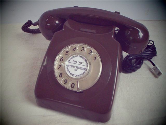 brown_phone